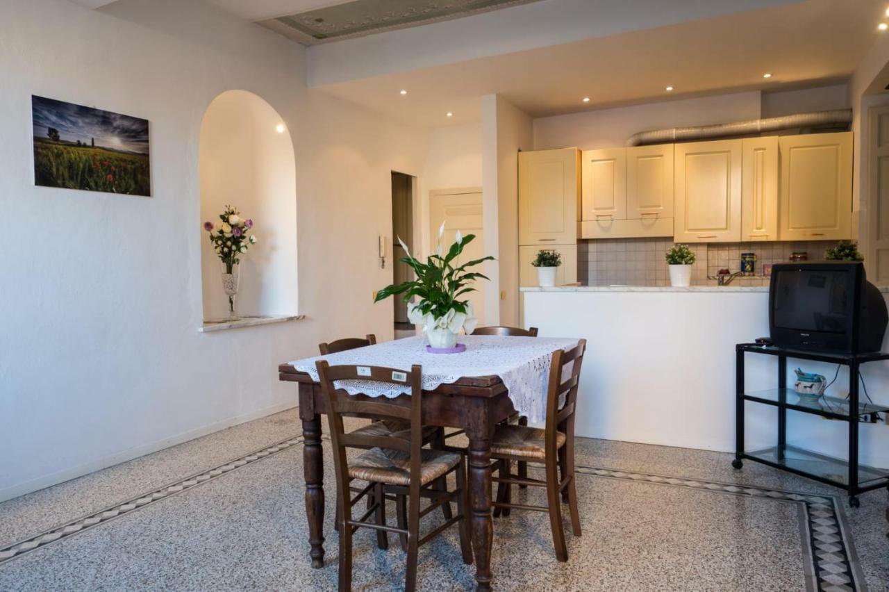 Residenza D'Epoca " Il Campo" By Francigenaapartments Siena Bagian luar foto